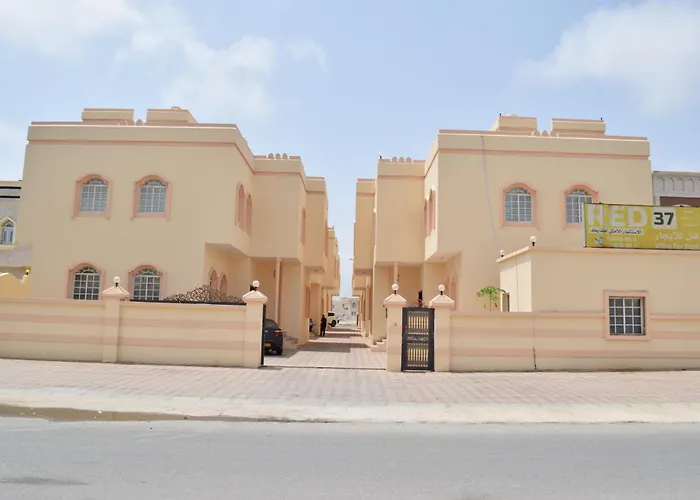 Red Al Mareekhy Villas Salalah
