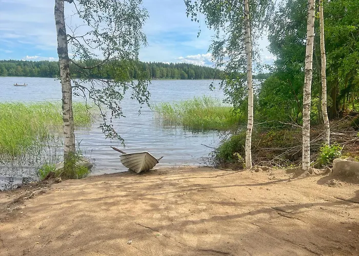 Lake Cottage With Sauna Jyväskylä