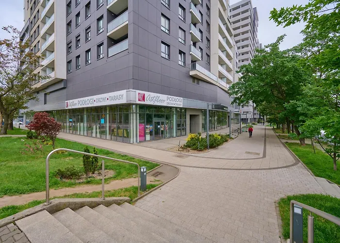 Odra Tower Apartment Center Of Wroclaw By Renters Prestige