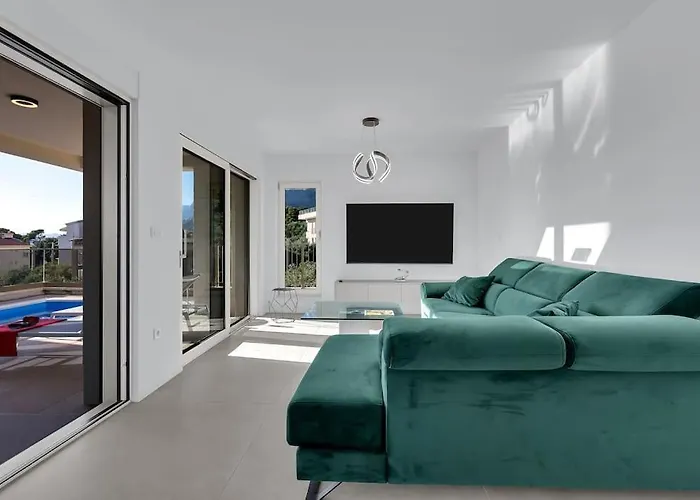 Apartman Delux With Private Pool - Makarska Exklusiv Tučepi
