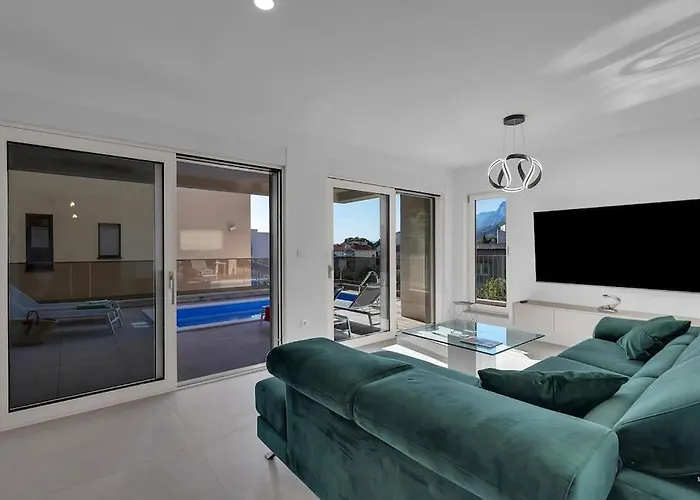 Apartman Delux With Private Pool - Makarska Exklusiv Tučepi