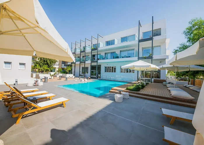 De Lux Mythical Spa 9 Paralimni