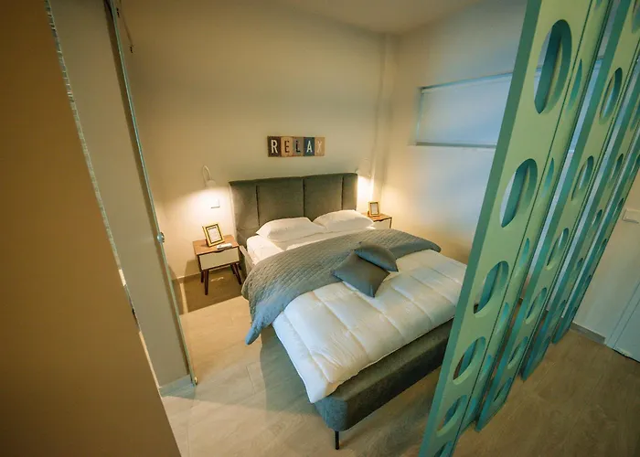 De Lux Mythical Spa 9 Paralimni