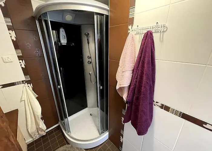 Small & Cozy Studio Apartment - Wifi & Free Parking Rapla