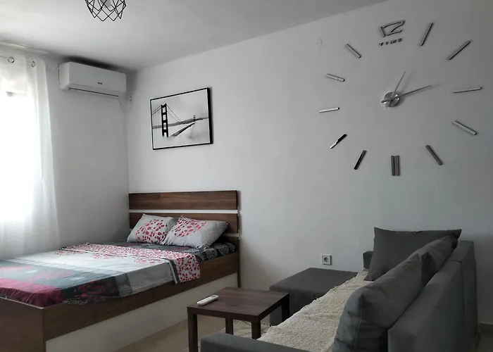 Talic Apartmani Sutomore