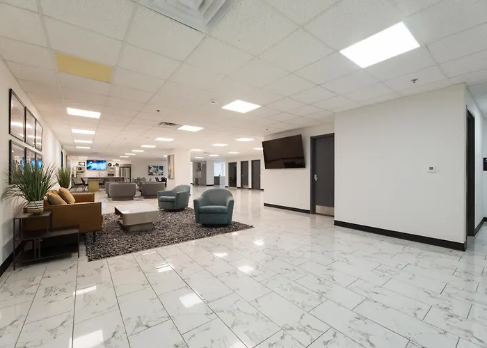 Snappy Loft Style 2Br I Gym I Parking I Workspace Dallas