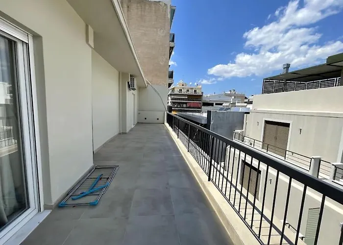 Ferienwohnung Modern Penthouse In Pagrati Athen