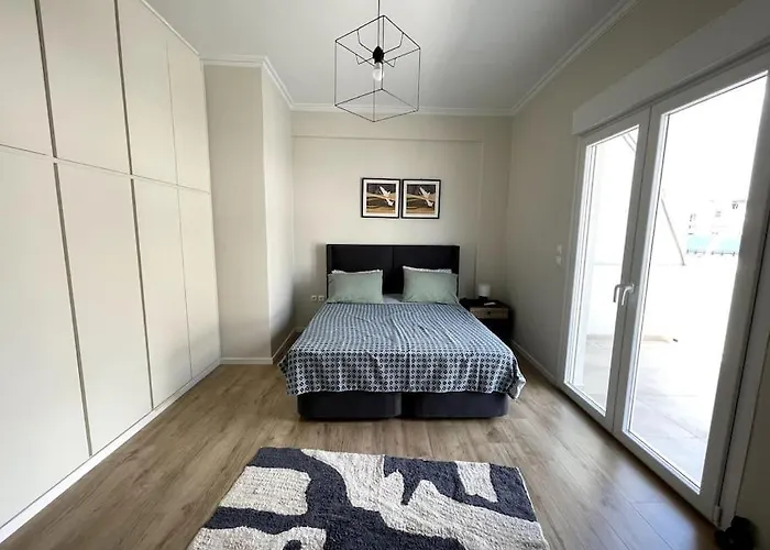 Ferienwohnung Modern Penthouse In Pagrati Athen