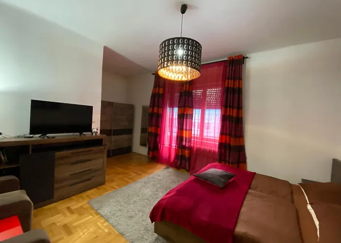 Apartment And Rooms Heart Of The City Budapest