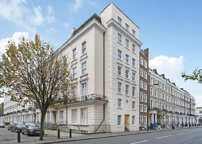 Ferienwohnung 2 Bed Flat - Sleeps 6 - Pets - Parking - Wifi London
