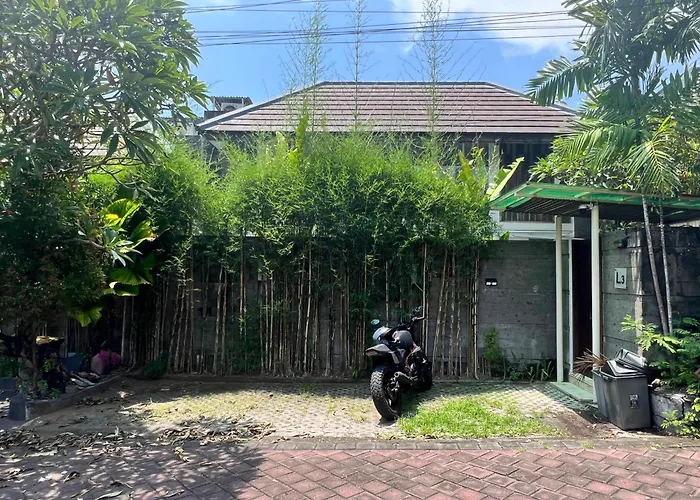 Oasis Villa Canggu Kerobokan