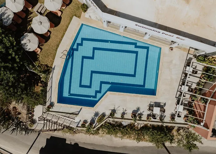 Petra Hotel Agia Galini