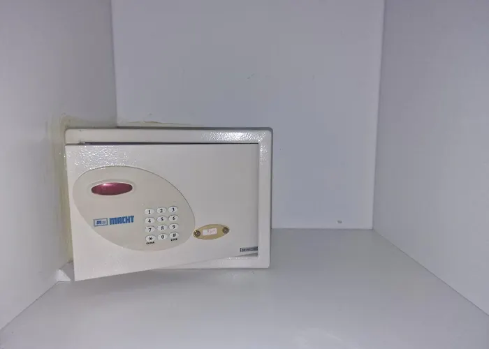 Ferienwohnung Skyaprt77M Jacuzzi Budva