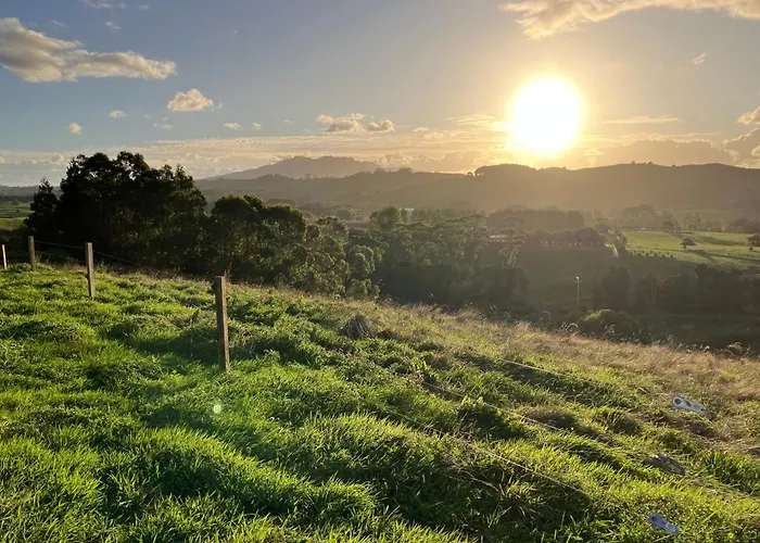 Kahu Cabin Raglan