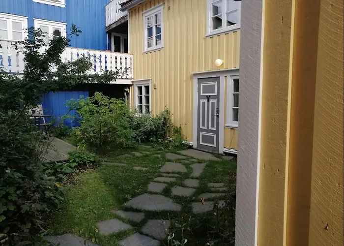 Sjarmerende Og Lysfylt Leilighet Midt I Tromsø