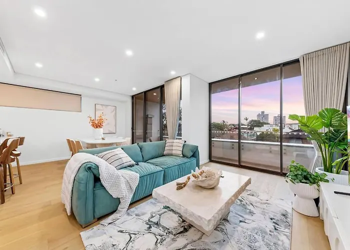 Luxury Penthouse 3 Bedrooms In Neutral Bay Sydney