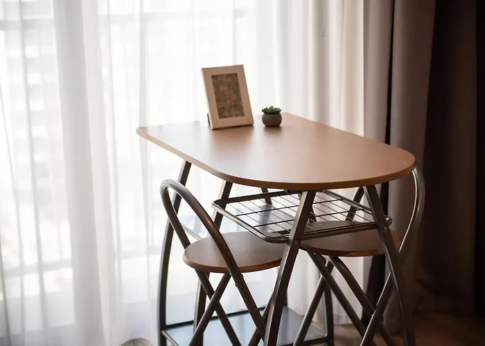 City View Apartment - 3 Bedrooms - Free Parking - Family Complex - 5 Min To Metro Tbilisi