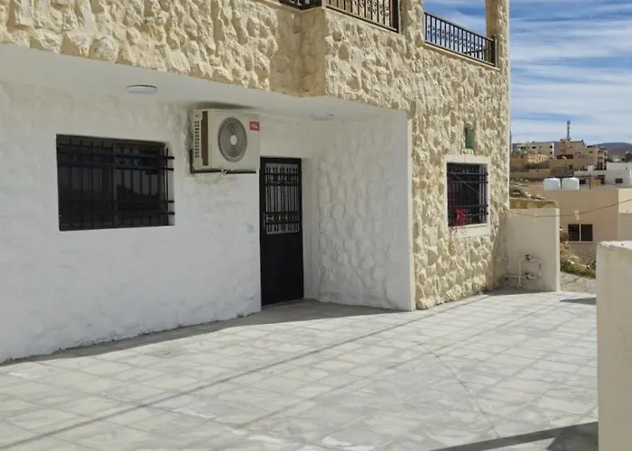 Ferienwohnung Blue Bird House Wadi Musa