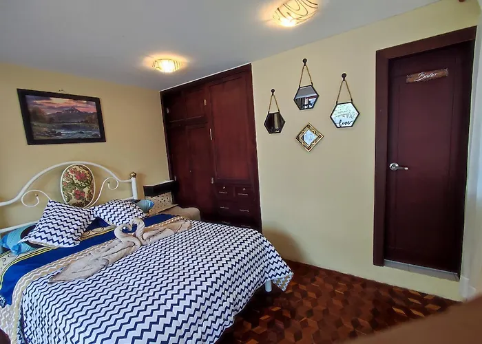 Ferienwohnung Matrimonial Turi Centro De La Ciudad, Garaje Baños