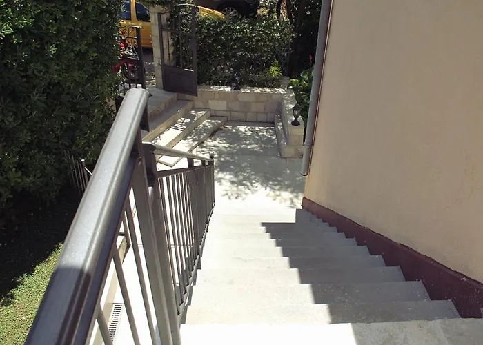 Central Location Apartment Amigo Kotor