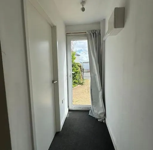 Studio Flat, Parking, Filton Bristol