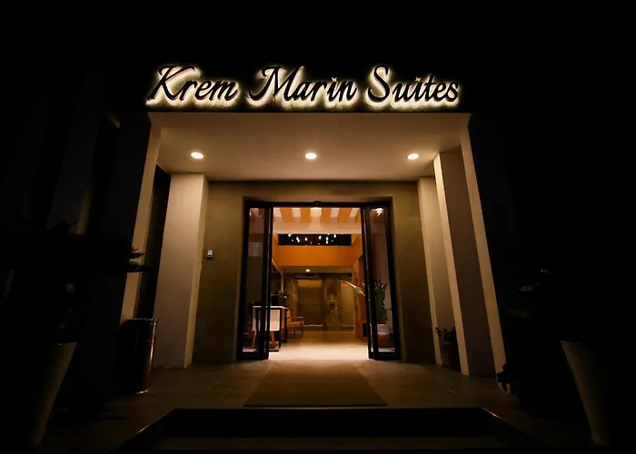 Krem Marin Otel Çeşme