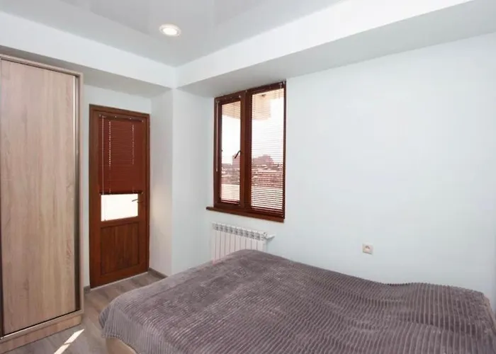 81. Appartaments In The Center Of Yerevan With A Balcony