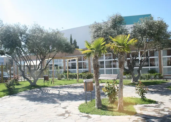 Hotel El Aguila Utebo