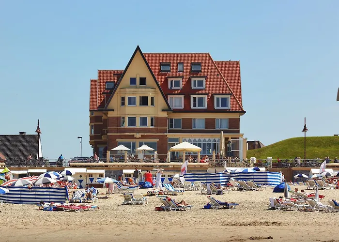 Beach Hotel De Haan