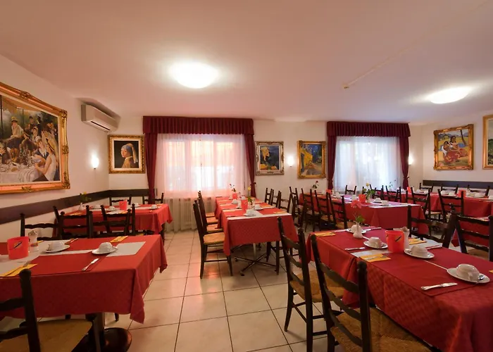 Hotel Dischma - FREE BUS AND TRAIN TICKET Paradiso