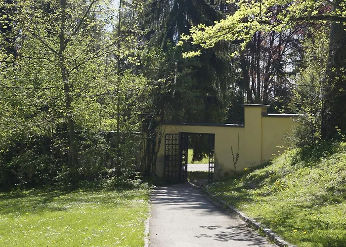 Schloss Puchberg Wels