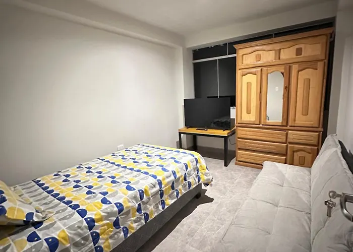Ferienwohnung Dpto A 3 Min Plaza Huanuco Y 1 Cuadra Open Plaza