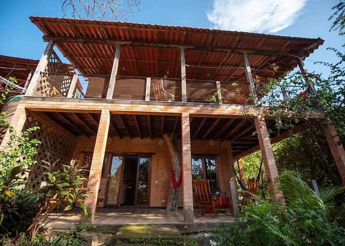 2 Bedroom Apartment In Lush Garden, 3 Blocks From Beach And Center Of San Juan San Juan del Sur