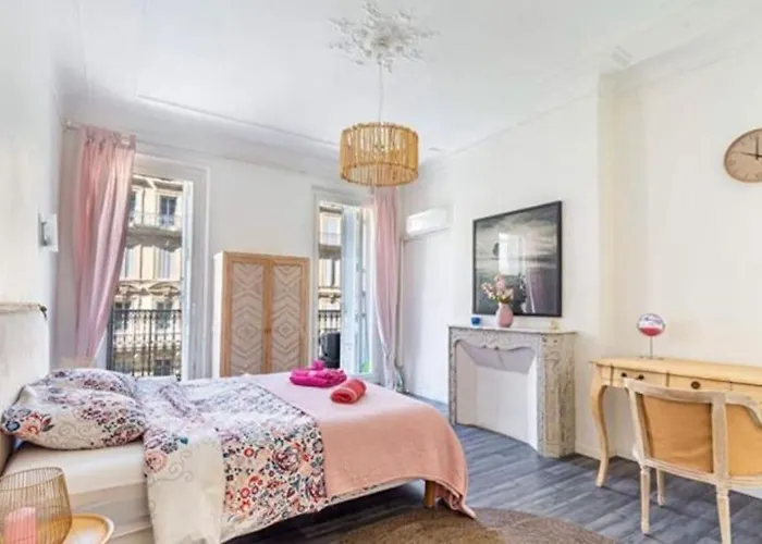 Bel Appartement T3 - 2 Chambres - Republique Marseilles