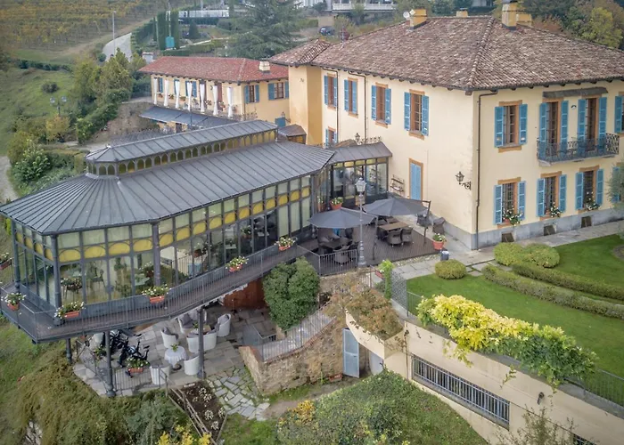 Hotel Villa Beccaris Monforte dʼAlba