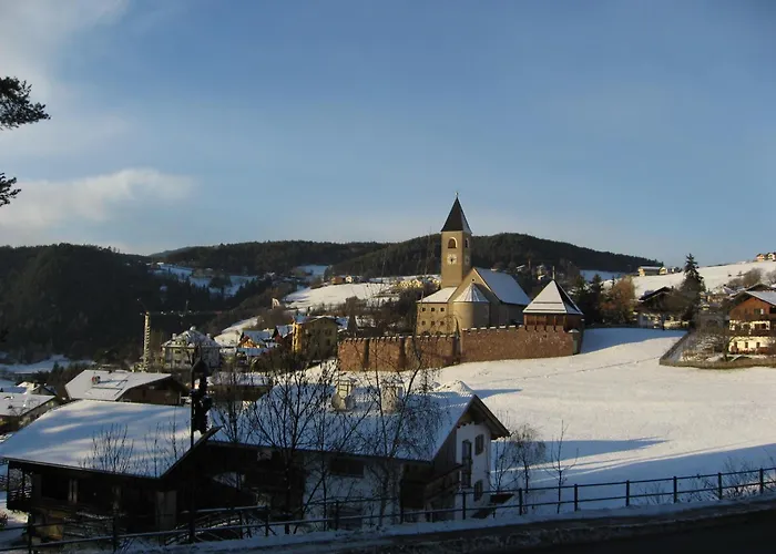 Hotel Garni Hauenstein Seis am Schlern