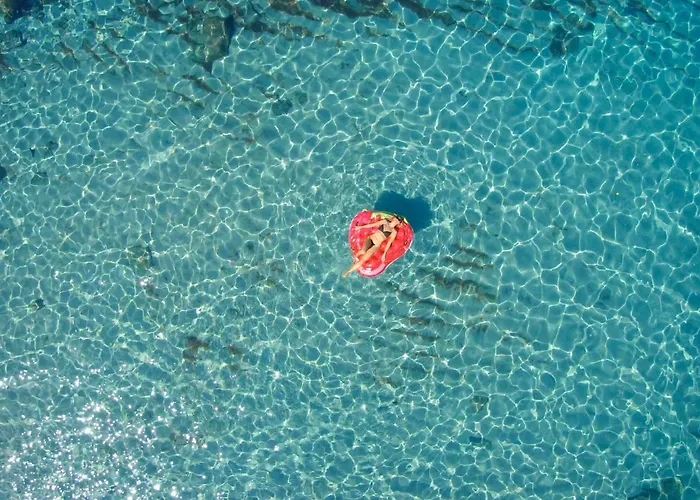 Resort Rocca Di Vadaro - Beachfront Suites, Rooms & Apartments Capo Vaticano