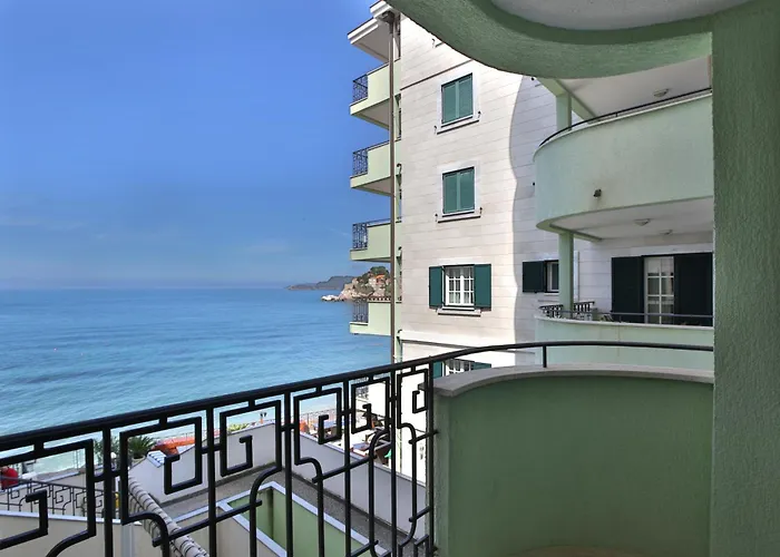 Montesan Luxury Apartments Sveti Stefan