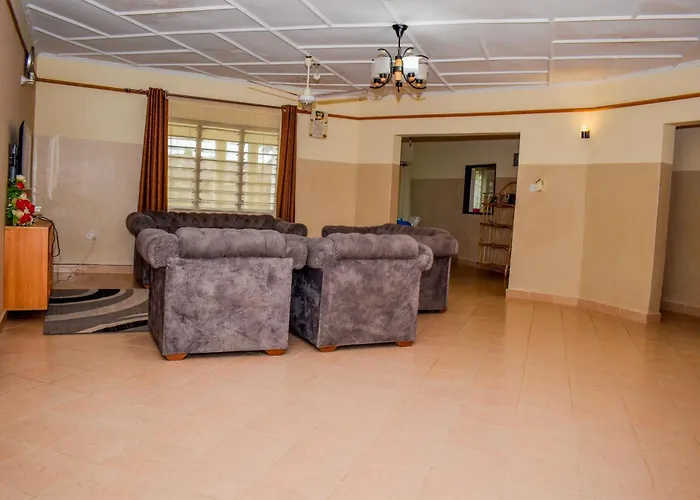 Karura And Friends Airbnb Diani Beach