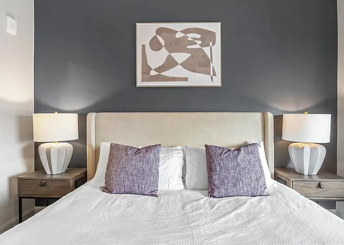 Landing Modern Apartment With Amazing Amenities Houston