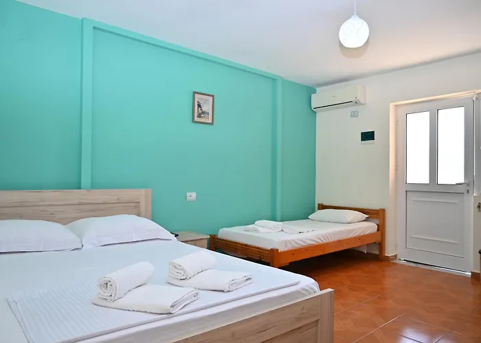 Amelia Rooms Ksamil