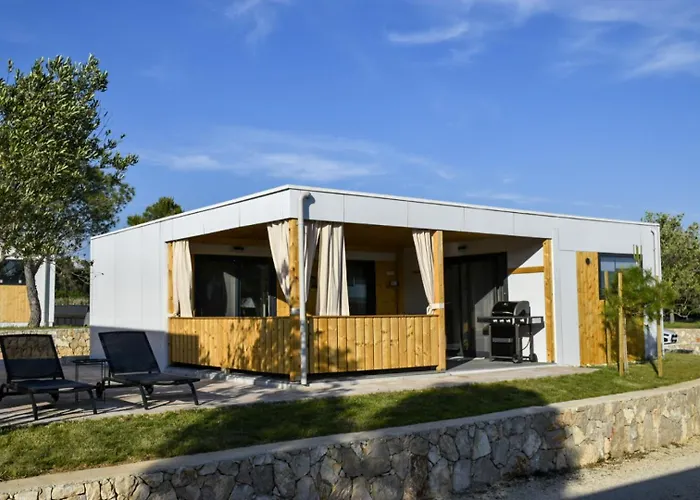 Holiday Homes Ahil 7&8 Pakoštane