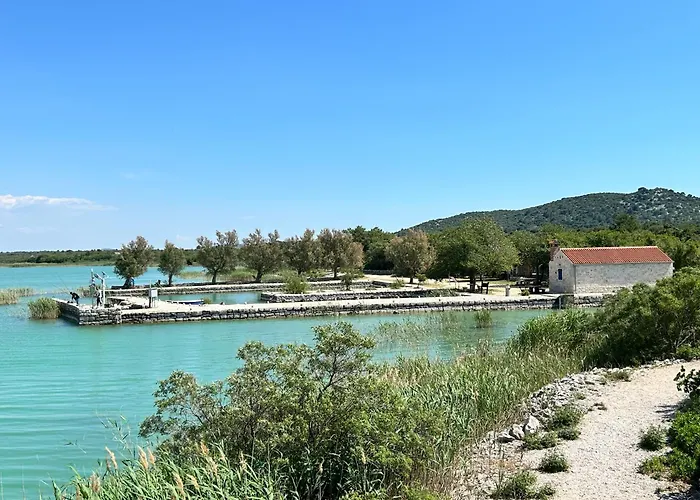 Holiday Homes Ahil 7&8 Pakoštane