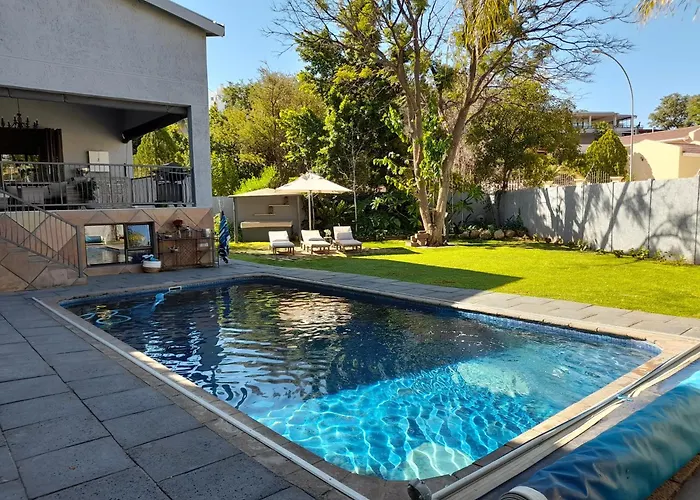 Safari Villa Botique Hotel Windhoek