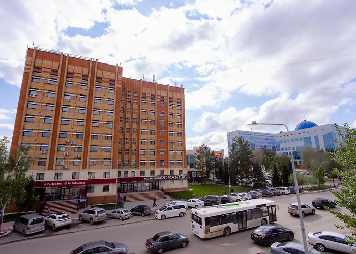 2-Х Комнатная Квартира В Центре Города По Ул.Тәуелсіздік 70 Qostanai