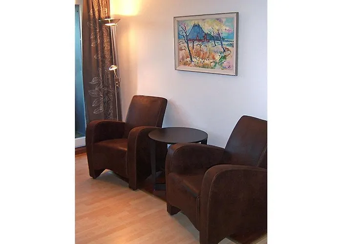 Sunroom F18 Comfortable Vacation Home Böhl