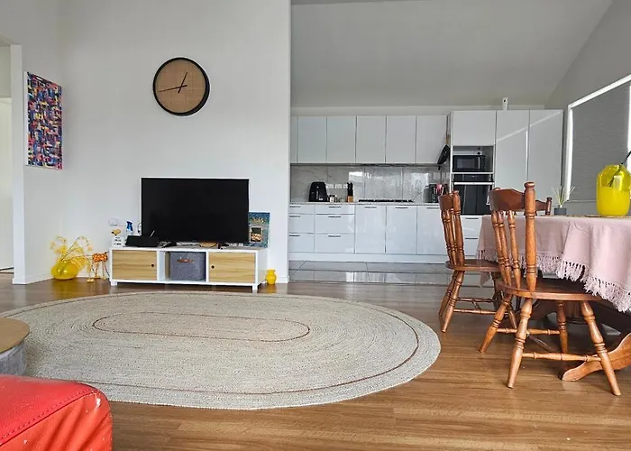 Westgate Three And One Small Room Bedrooms House Auckland