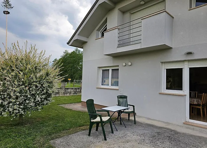 Villa Hisica Ob Potoku Podčetrtek