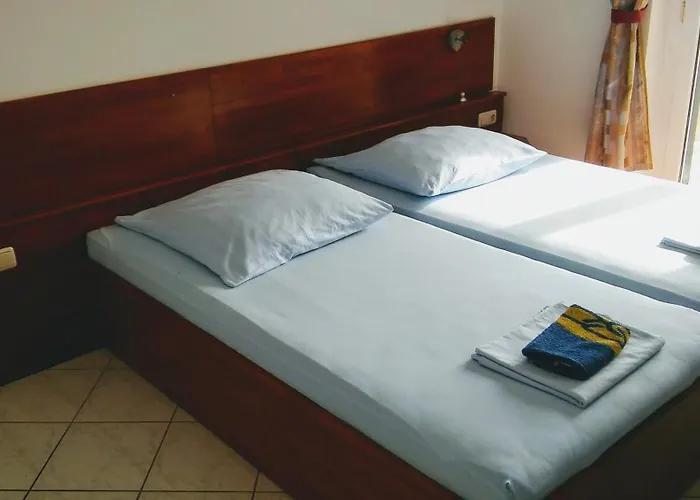 Apartments And Rooms By The Sea Stanici, Omis - 14782