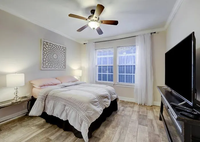 The Jasper Abode - 10 Mins To Galleria - Peaceful Houston